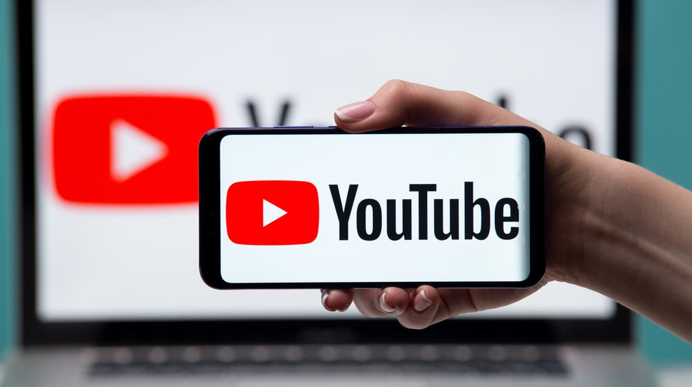 YouTube Users Panic as Key Features Suddenly Disappear – What’s Going On?