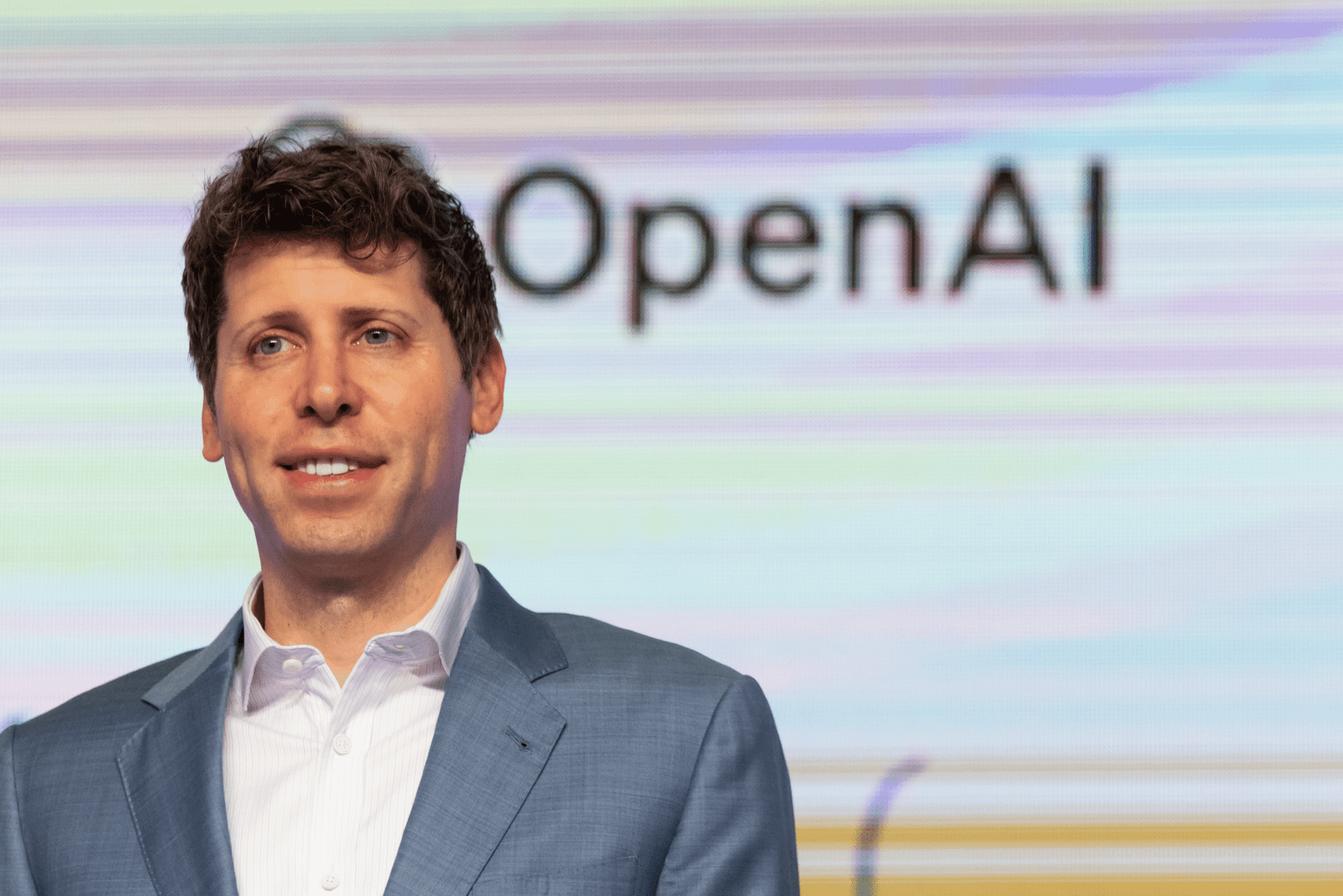 OpenAI CEO Sam Altman Urges Governments to Build Their Own AI Infrastructure