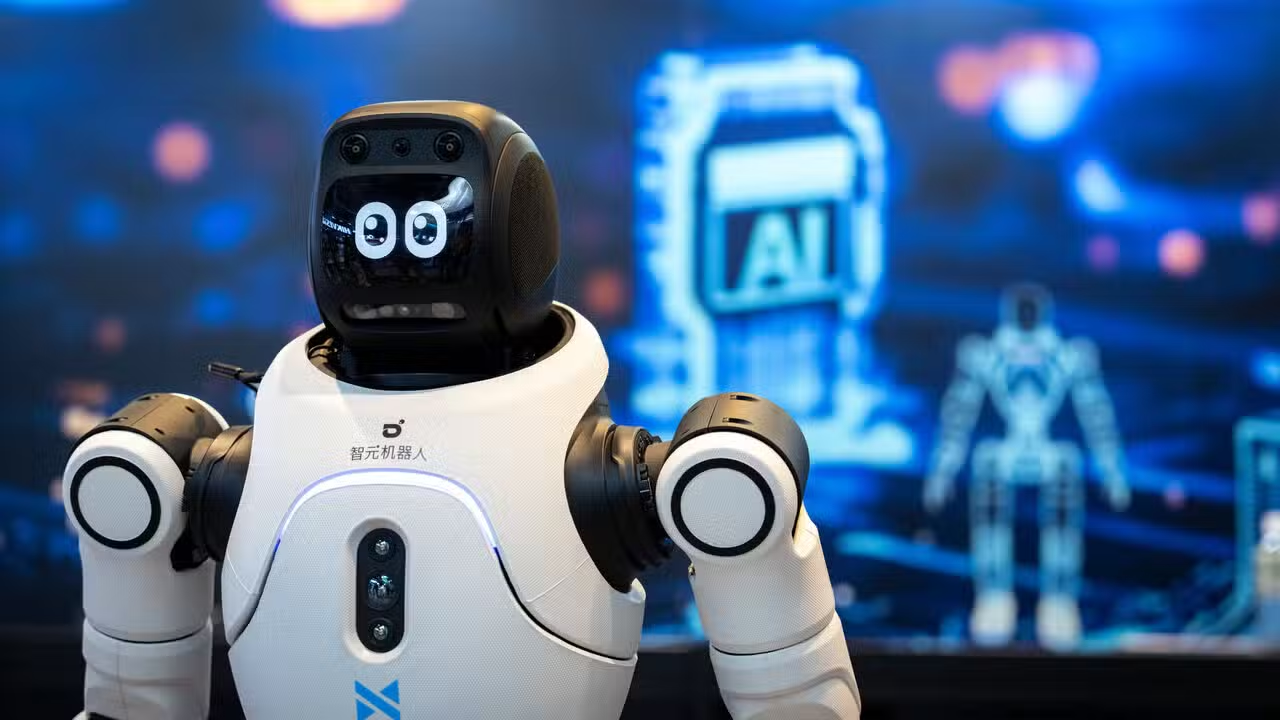 Pakistan Explores Robotics Partnerships With China to Advance AI and Smart Manufacturing