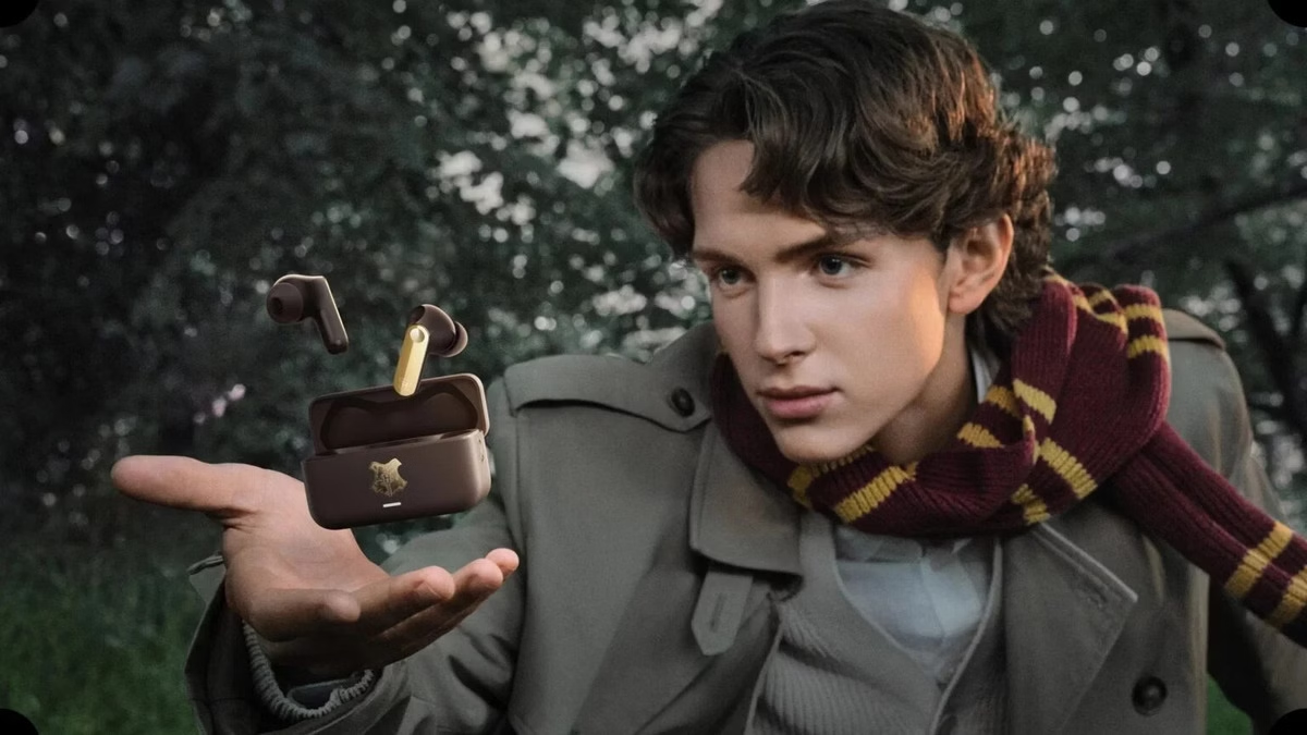 Realme Launches Harry Potter Edition Earbuds With 50dB ANC and Long Battery Life